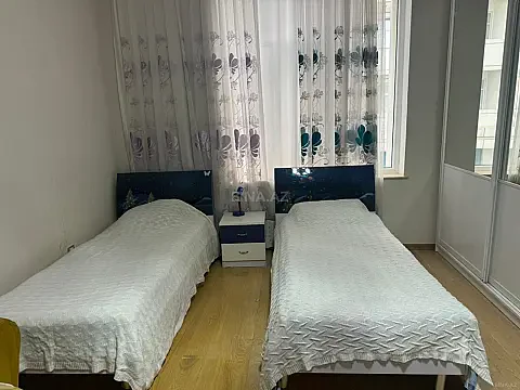 Kirayə verilir 4 otaqlı mənzil 150 m² — Bakı, Yasamal 4 otaq 150.00 m²