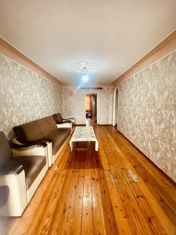 Kirayə verilir 2 otaqlı mənzil 48 m²