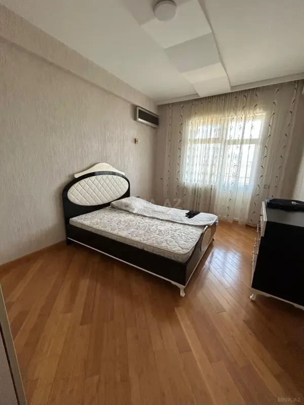 Kirayə verilir 3 otaqlı mənzil 90 m²