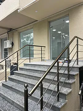 Kirayə verilir obyekt 110 m² — Bakı 110.00 m²