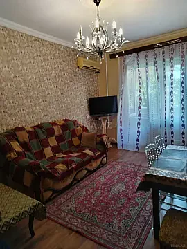 Kirayə verilir 2 otaqlı mənzil 50 m² — Bakı 2 otaq 50.00 m²