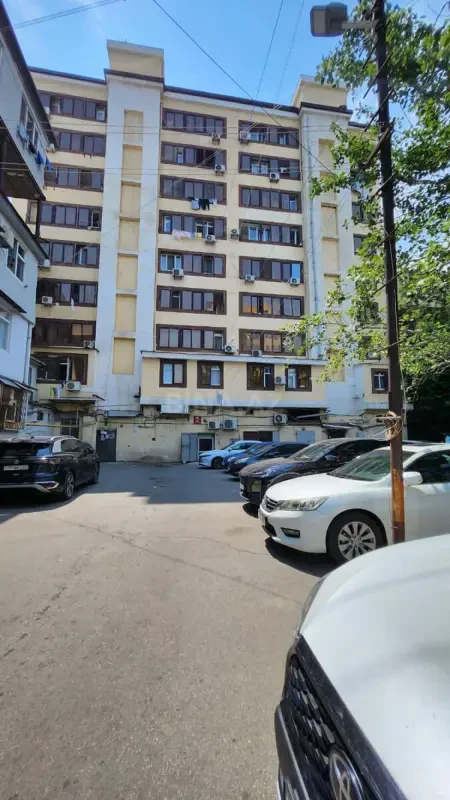 Satılır 3 otaqlı mənzil 70 m²