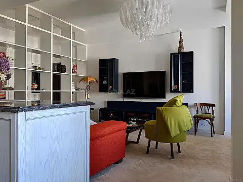 Kirayə verilir 3 otaqlı mənzil 125 m² — Bakı, Nərimanov 3 otaq 125.00 m²