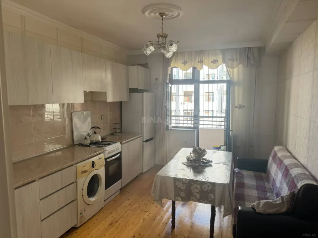 Kirayə verilir 1 otaqlı mənzil 60 m²