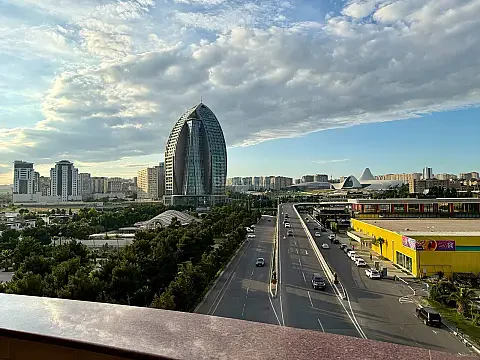 Kirayə verilir 3 otaqlı mənzil 111 m² — Bakı, Xətai 3 otaq 111.00 m²