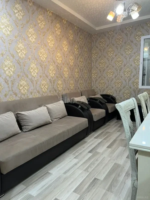Kirayə verilir 2 otaqlı mənzil 50 m²