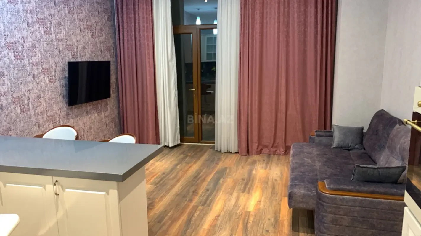 Kirayə verilir 3 otaqlı mənzil 110 m²