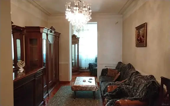 Kirayə verilir 3 otaqlı mənzil 90 m² — Bakı 3 otaq 90.00 m²
