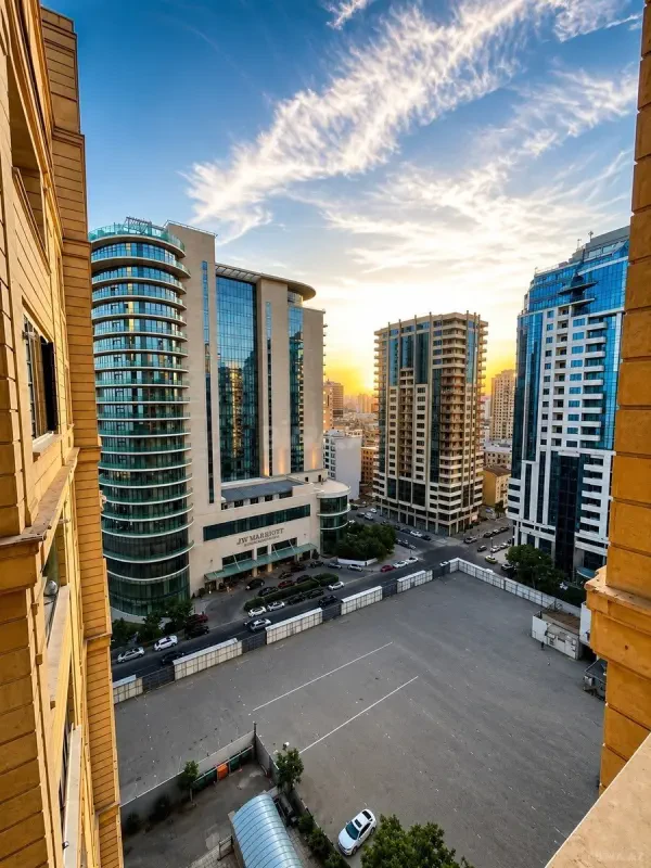 Kirayə verilir 3 otaqlı mənzil 140 m²