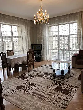 Kirayə verilir 3 otaqlı mənzil 150 m² — Bakı, Nərimanov 3 otaq 150.00 m²