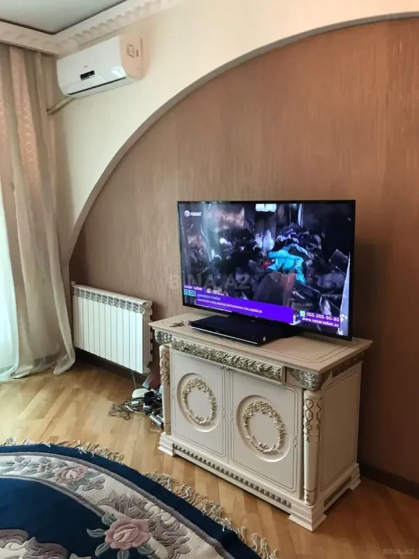 Kirayə verilir 3 otaqlı mənzil 120 m²
