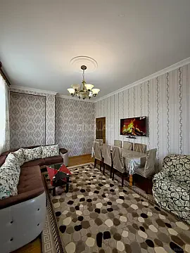 Kirayə verilir 2 otaqlı mənzil 90 m² — Bakı, Memar Əcəmi yanı 2 otaq 90.00 m²