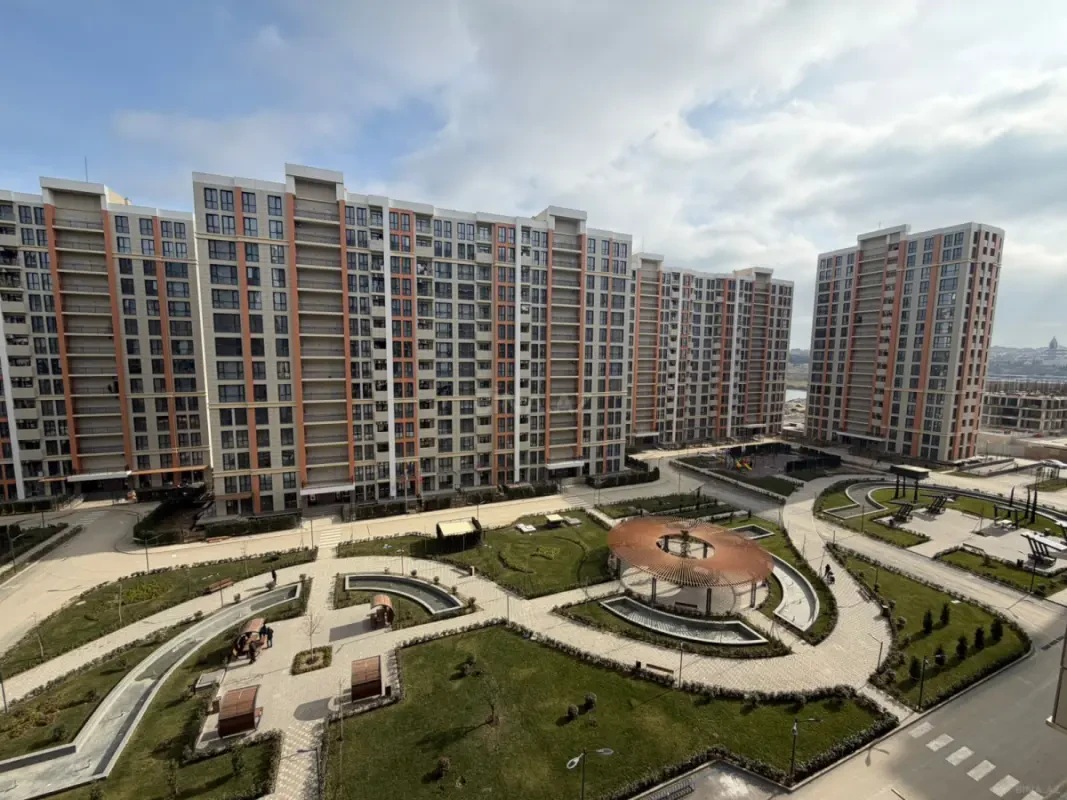 Kirayə verilir 2 otaqlı mənzil 50 m²