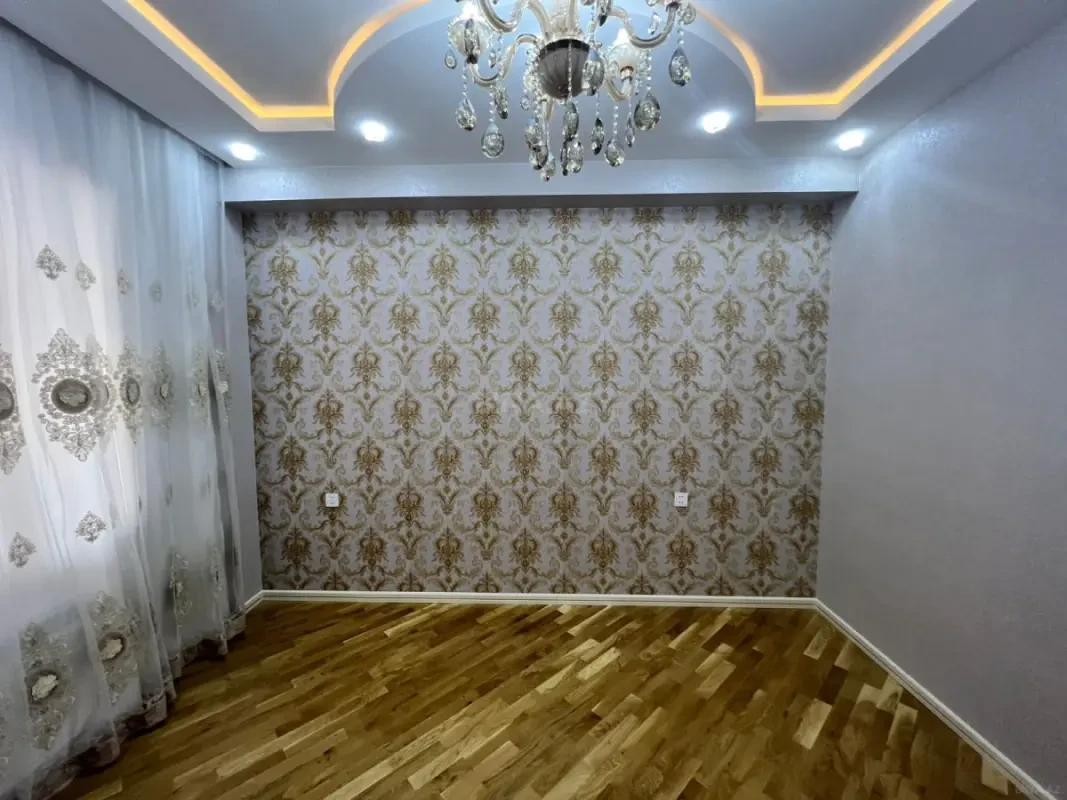 Satılır 2 otaqlı mənzil 70 m²