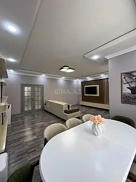 Satılır 3 otaqlı mənzil 140 m² — Bakı, İnşaatçılar 3 otaq 140.00 m²