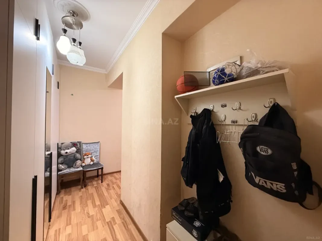 Kirayə verilir 3 otaqlı mənzil 94 m²