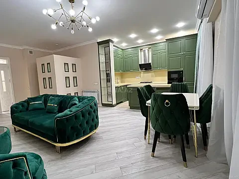 Kirayə verilir 3 otaqlı mənzil 110 m² — Bakı 3 otaq 110.00 m²