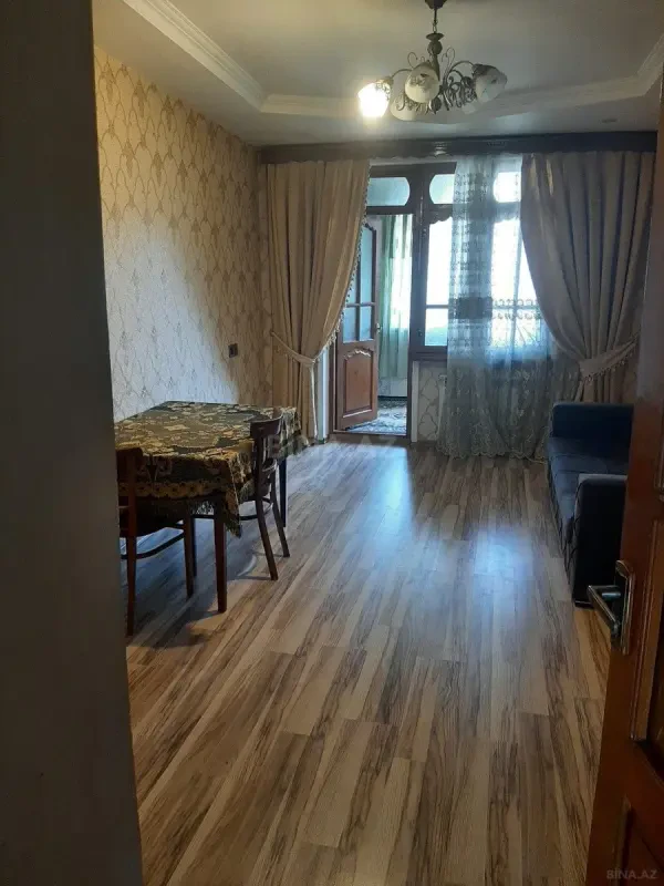 Kirayə verilir 3 otaqlı mənzil 48 m²