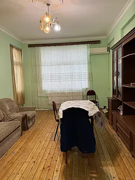 Kirayə verilir 2 otaqlı mənzil 82 m² — Bakı, Həzi Aslanov qəs. 2 otaq 82.00 m²