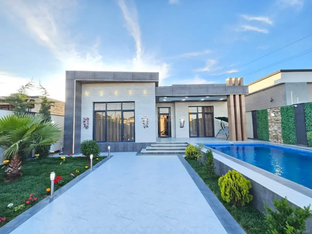 Satılır 4 otaqlı həyət evi 185 m²