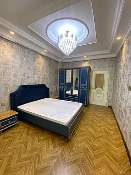 Kirayə verilir 2 otaqlı mənzil 110 m² — Bakı, Bakıxanov 2 otaq 110.00 m²