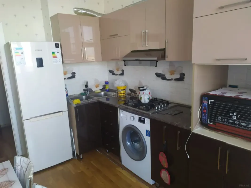 Kirayə verilir 2 otaqlı mənzil 60 m²