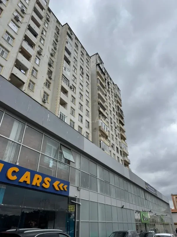 Kirayə verilir 2 otaqlı mənzil 80 m²