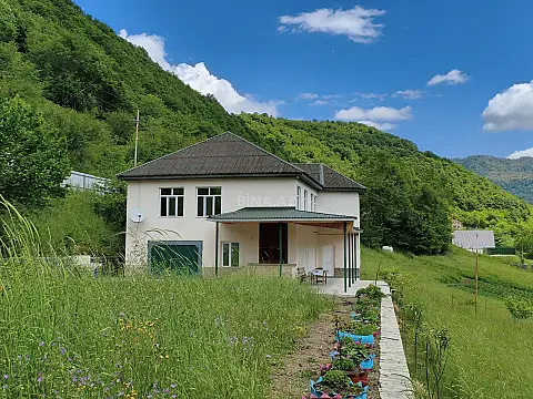 Kirayə verilir 3 otaqlı həyət evi 100 m² — Lerik 3 otaq 100.00 m²