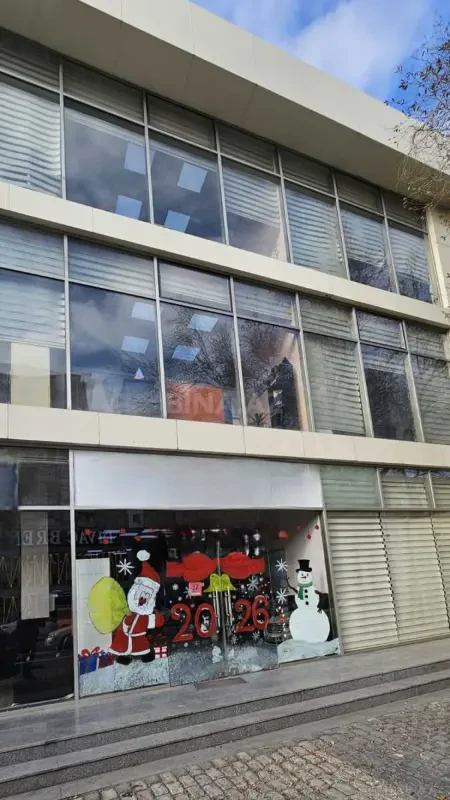 Kirayə verilir 7 otaqlı ofis 220 m²