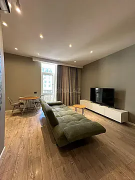 Satılır 3 otaqlı mənzil 105 m² — Bakı 3 otaq 105.00 m²