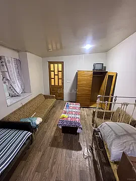 Kirayə verilir 1 otaqlı həyət evi 40 m² — Bakı 1 otaq 40.00 m²