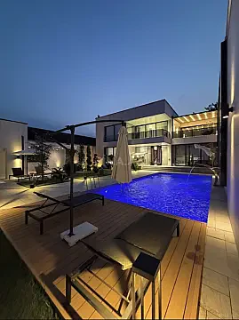 Kirayə verilir 5 otaqlı həyət evi 400 m² — Bakı, Şüvəlan 5 otaq 400.00 m²