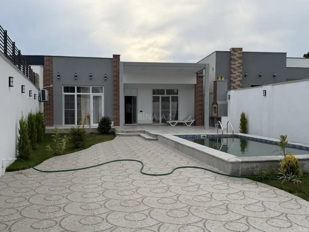 Kirayə verilir 4 otaqlı həyət evi 180 m²
