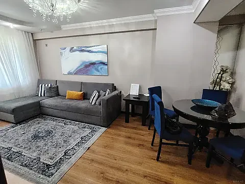 Kirayə verilir 3 otaqlı mənzil 90 m² — Bakı, Nərimanov 3 otaq 90.00 m²