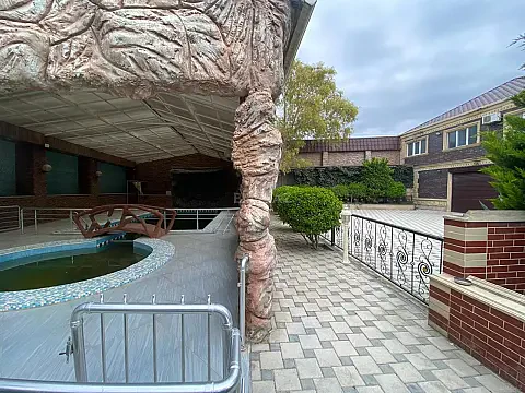 Kirayə verilir 7 otaqlı həyət evi 500 m² — Bakı, Mərdəkan 7 otaq 500.00 m²