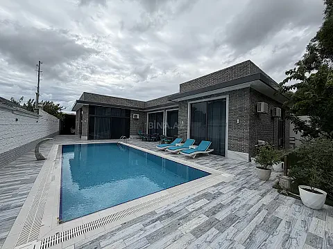 Satılır 5 otaqlı həyət evi 250 m² — Bakı, Mərdəkan 5 otaq 250.00 m²