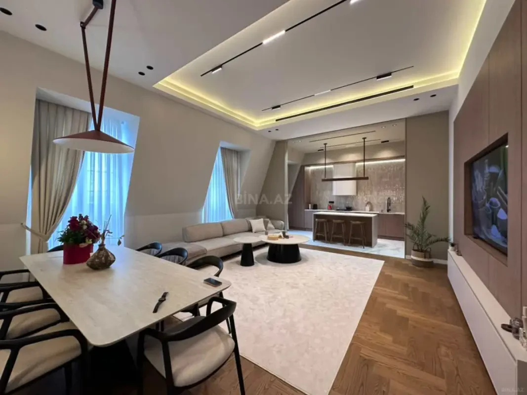 Kirayə verilir 3 otaqlı mənzil 110 m²