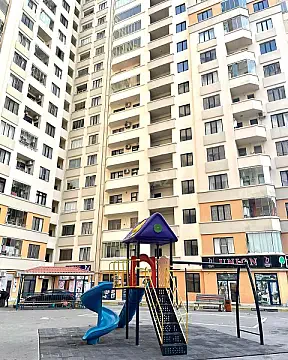Satılır 3 otaqlı mənzil 101 m² — Bakı, 7-ci mikrorayon 3 otaq 101.00 m²