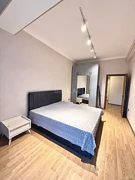 Kirayə verilir 3 otaqlı mənzil 95 m² — Bakı 3 otaq 95.00 m²