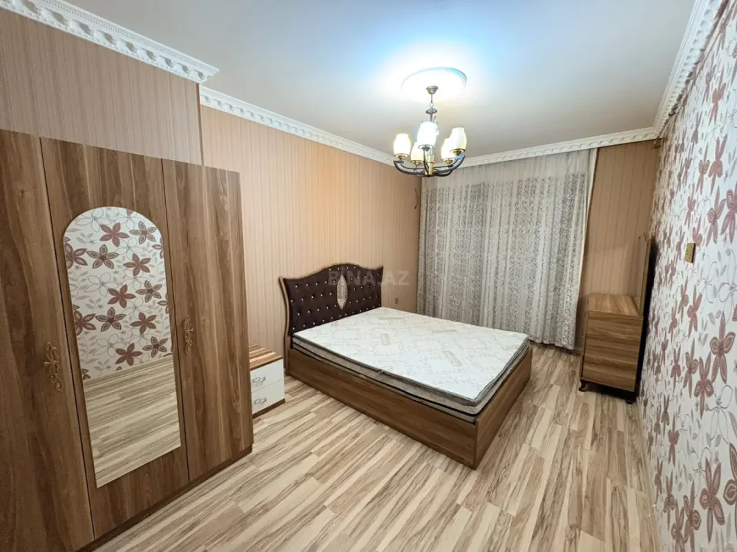 Kirayə verilir 3 otaqlı mənzil 120 m²