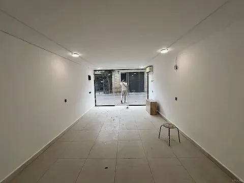 Kirayə verilir obyekt 23 m² — Bakı, Əhmədli 23.00 m²
