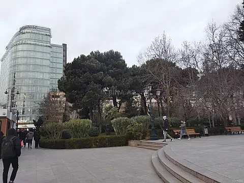 Satılır 3 otaqlı mənzil 90 m² — Bakı 3 otaq 90.00 m²