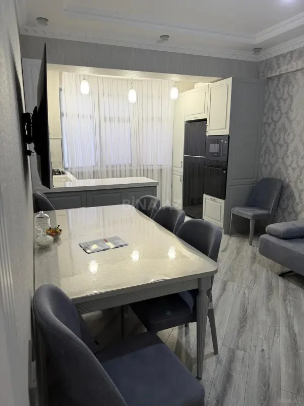 Kirayə verilir 2 otaqlı mənzil 55 m²