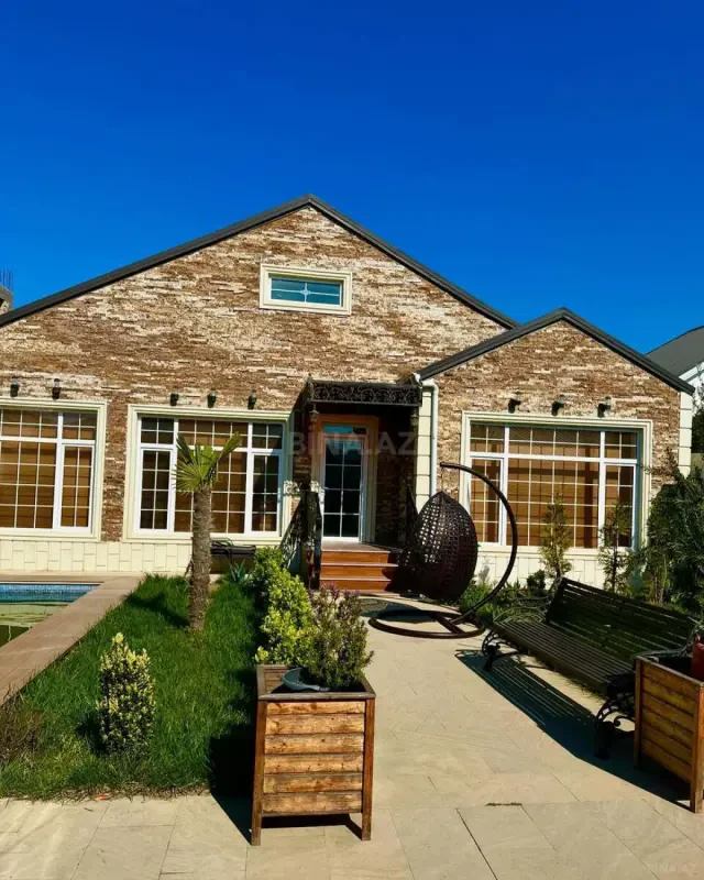 Kirayə verilir 5 otaqlı həyət evi 200 m²