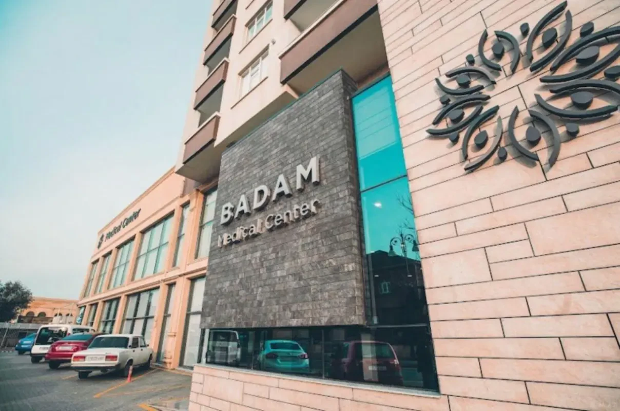 Kirayə verilir 3 otaqlı mənzil 130 m²