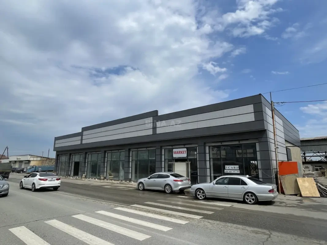 Kirayə verilir obyekt 652 m²