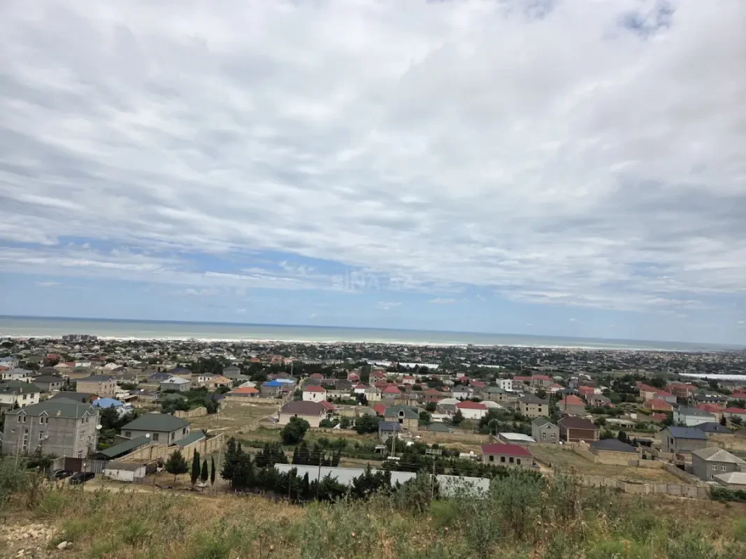 Satılır torpaq sahəsi 4 m²