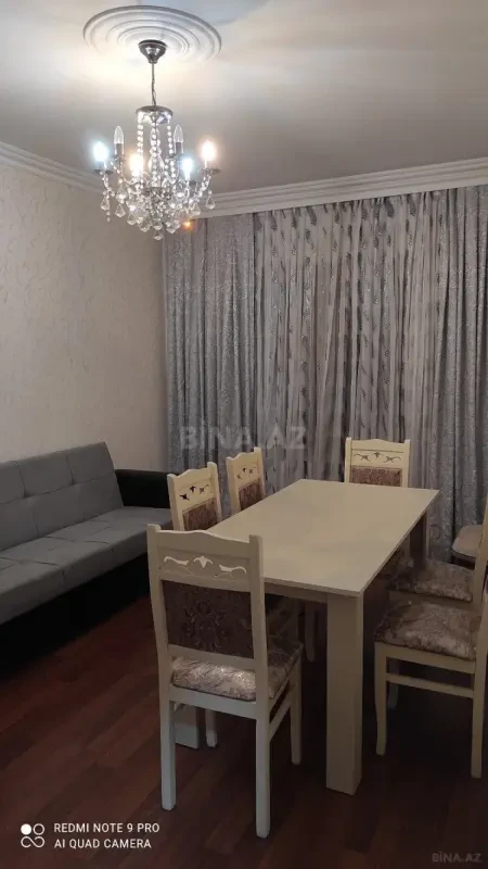 Kirayə verilir 2 otaqlı mənzil 65 m²