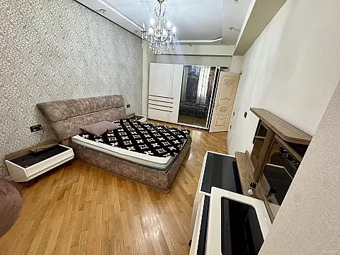 Kirayə verilir 2 otaqlı mənzil 86 m² — Bakı, Memar Əcəmi yanı 2 otaq 86.00 m²