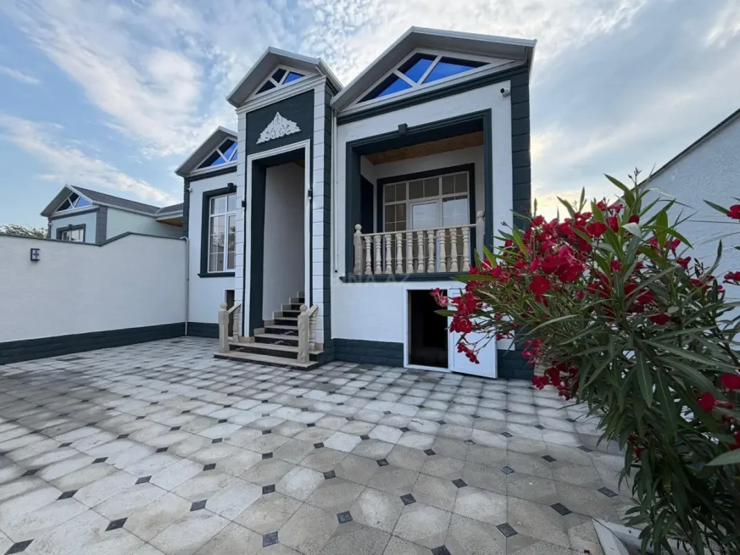 Satılır 4 otaqlı həyət evi 120 m²